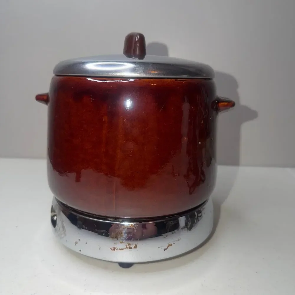 Vintage West Bend Bean Pot With Electric Warmer & Cord Works Great